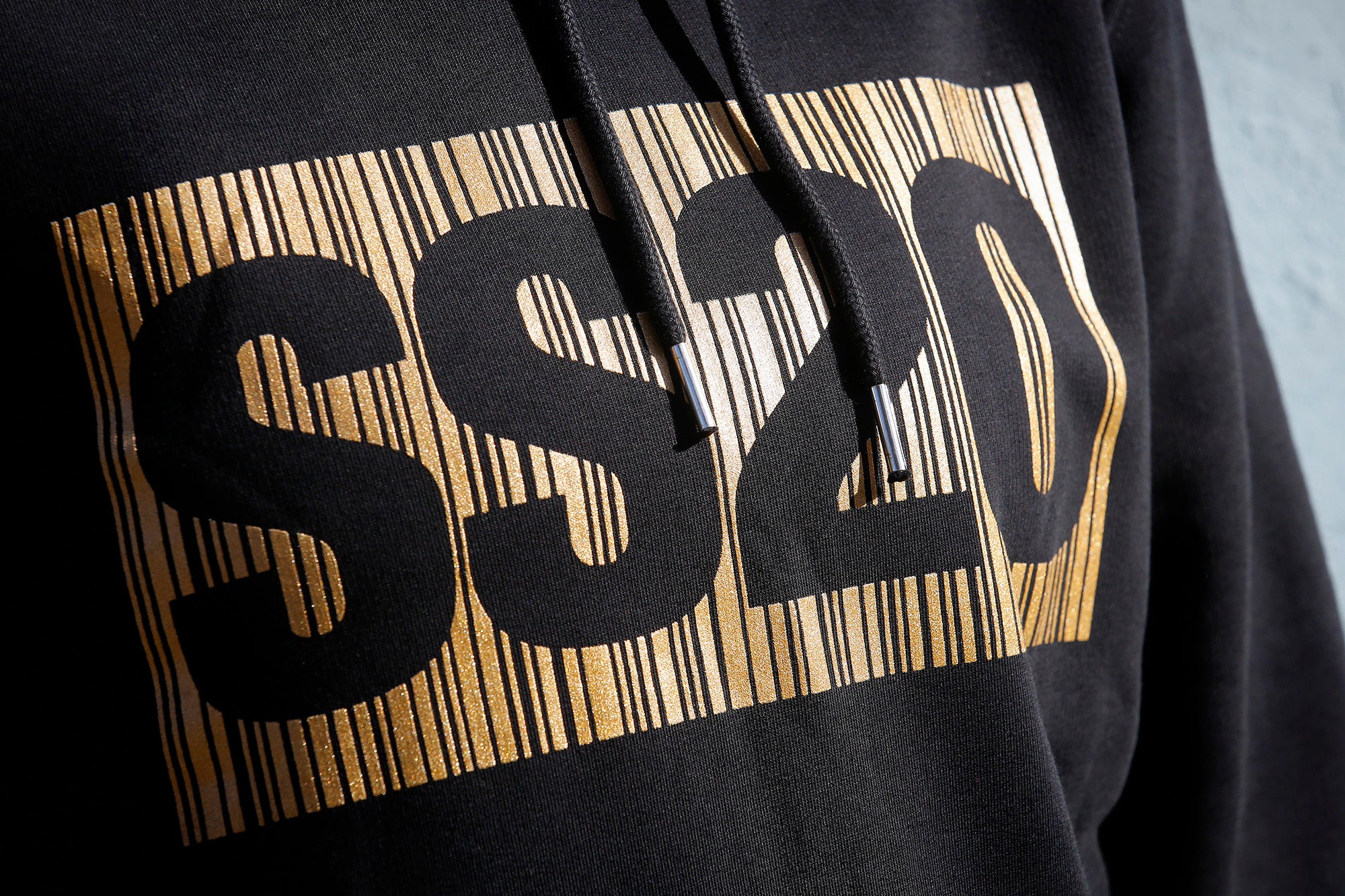 Black and gold mens cheap sweatshirt